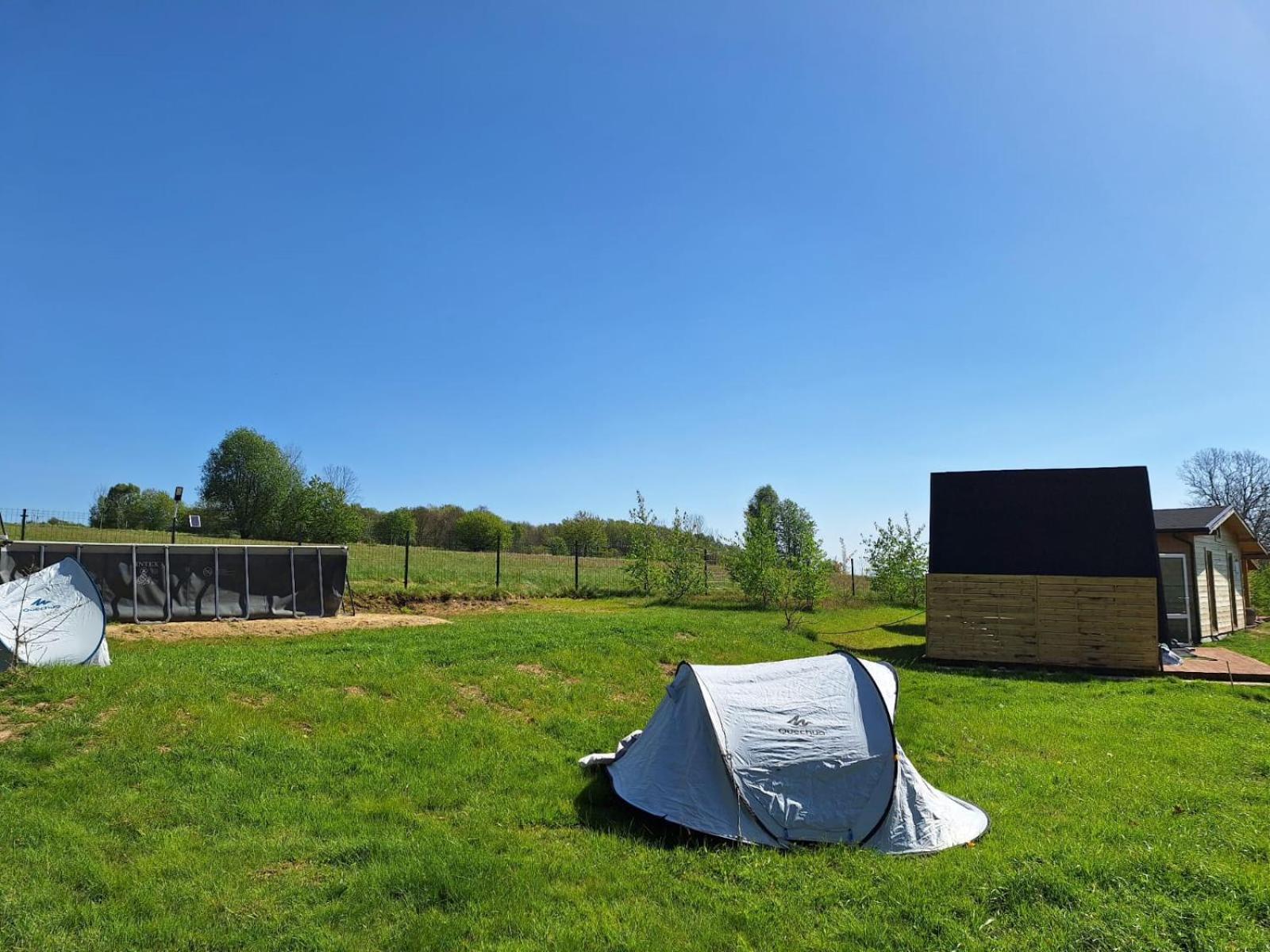 Camping, Zabierz Wlasny Namiot Kameralne Pole Namiotowe Z Basenem Kinem Plenerowym Miejscem Na Ognisko I Placem Zabaw Zywe Zwierzeta Agroturystyka Giebultow  Exterior foto
